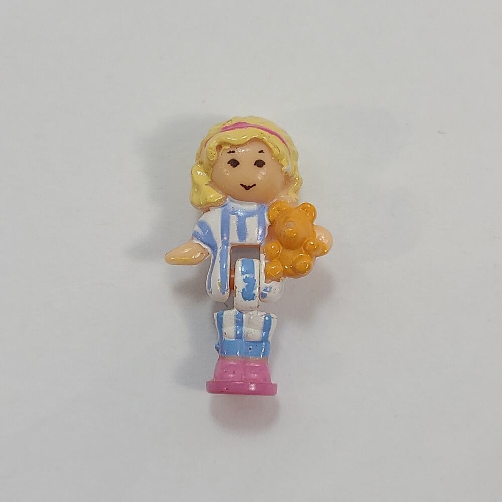 Vintage Bluebird 1993 Polly Pocket Polly's Cosy Cozy Cottage Doll Figure Bear